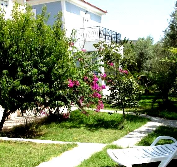 Dryoussa Apartments